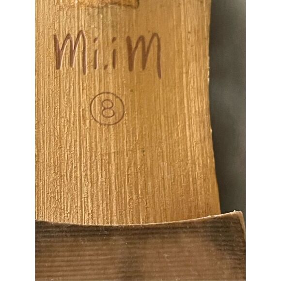 Mi.im Women’s Taupe Leather Almond Toe Studded Detail Slip-On Loafers Size 8 - Picture 8 of 12